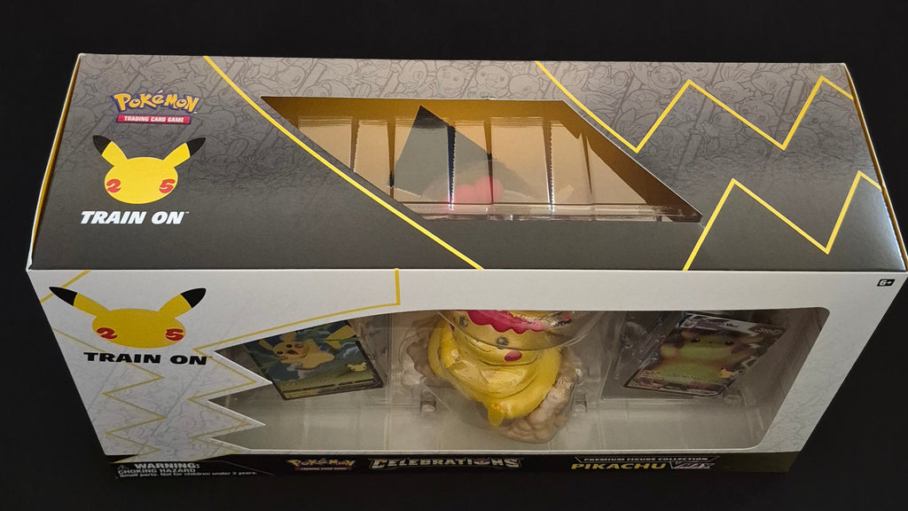 Pokémon TCG: Celebrations – Pikachu VMAX Premium Figure Collection (Engels)