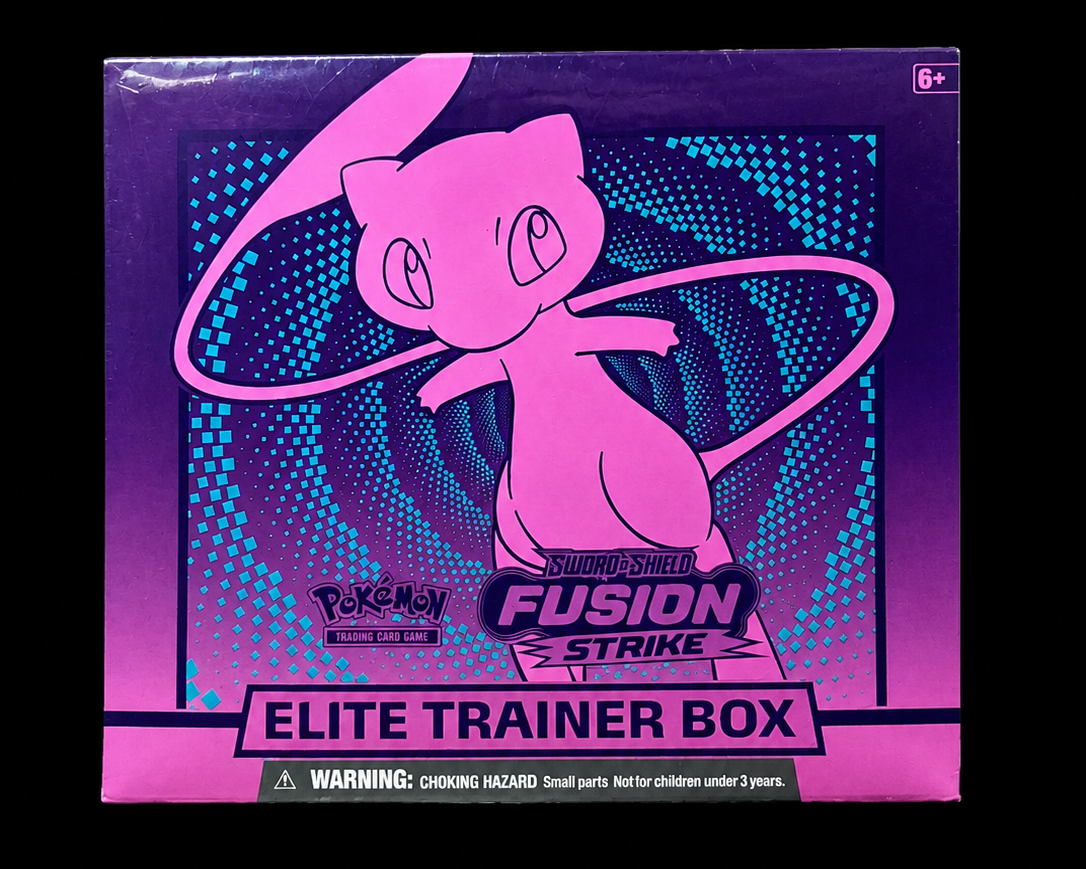 Pokémon Fusion Strike Elite Trainer Box met Mew voorkant – Factory Sealed